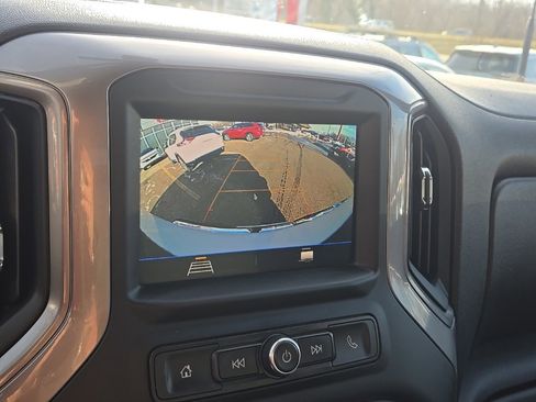 Used 2022 GMC Sierra 2500 Pro w/ Gooseneck/5TH Wheel Package image 19