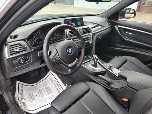 Used 2018 BMW 330i xDrive Sedan AWD/4WD image 17