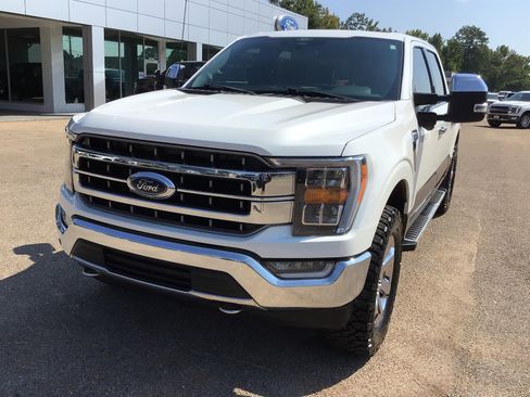 Used 2022 Ford F150 Lariat AWD/4WD image 5