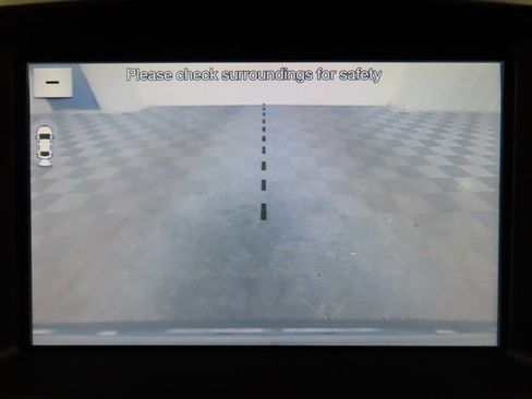 Used 2018 Ford Explorer Sport w/ Equipment Group 401A image 18