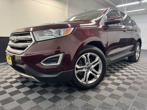 Used 2017 Ford Edge Titanium w/ Technology Package FWD image 3