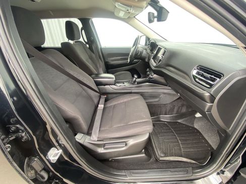 Used 2022 Dodge Durango SXT AWD/4WD image 16