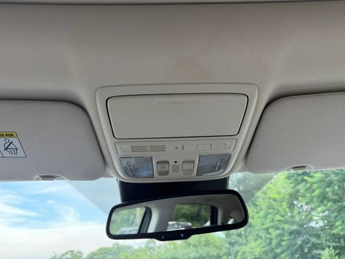 Used 2016 Honda CR-V Touring image 25