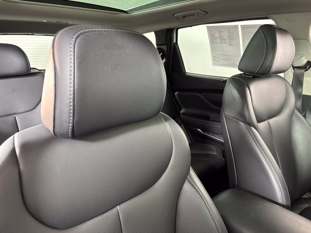 Used 2023 Hyundai Santa Fe SEL w/ Premium Package FWD image 10