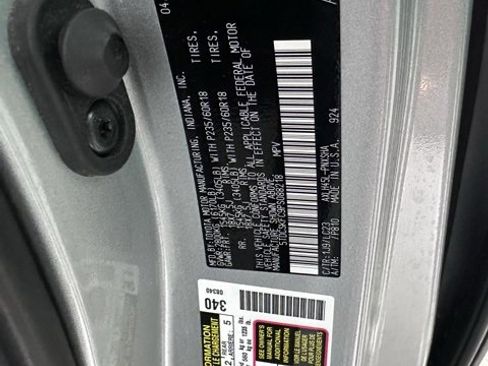 Certified 2023 Toyota Sienna XSE image 36