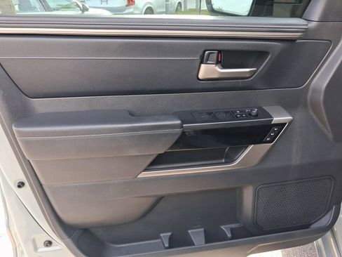 Used 2024 Toyota Tundra Limited AWD/4WD image 16