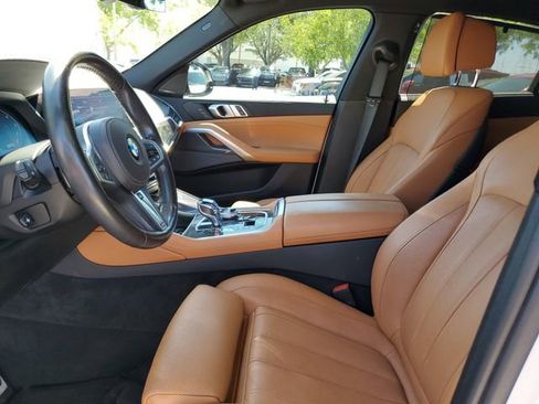 Used 2021 BMW X6 M50i w/ Executive Package AWD/4WD image 18