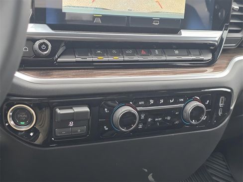 New 2026 Chevrolet Silverado 1500 LT image 25