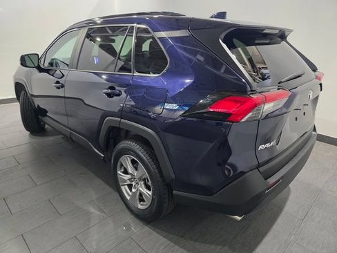 Used 2025 Toyota RAV4 XLE AWD/4WD image 3