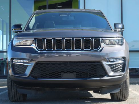 Used 2024 Jeep Grand Cherokee Limited 4xe image 3