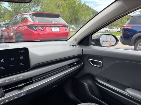 Used 2025 Kia K4 FWD image 34