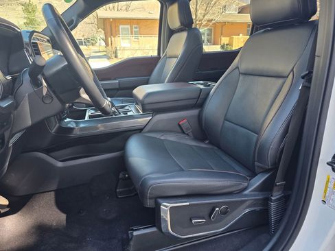 Used 2023 Ford F150 Lariat w/ Equipment Group 502A High image 31