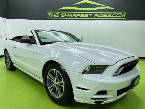 Used 2014 Ford Mustang Premium w/ Equipment Group 201A RWD image 2