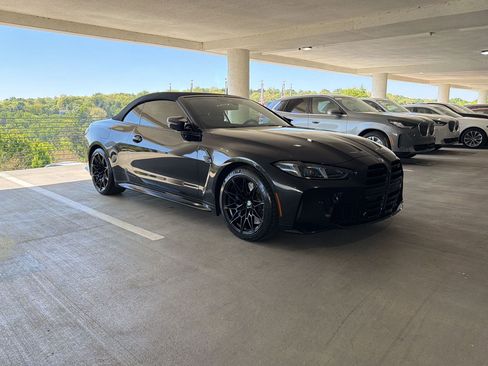 Used 2025 BMW M4 xDrive Competition w/ Executive Package image 5