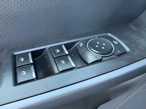 Used 2022 Ford F150 XLT image 14