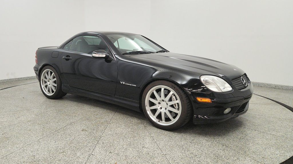 Used 2002 Mercedes-Benz SLK 32 AMG image 7