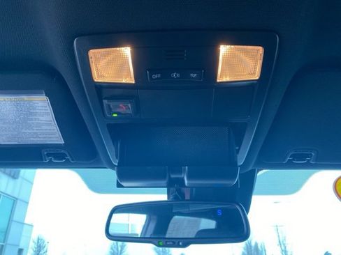 Used 2020 Toyota Tacoma TRD Off-Road image 16