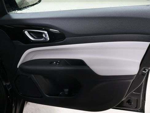 New 2026 Jeep Compass Limited AWD/4WD image 19