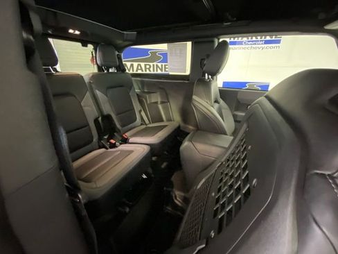 Used 2023 Ford Bronco Black Diamond w/ Sasquatch Package AWD/4WD image 30