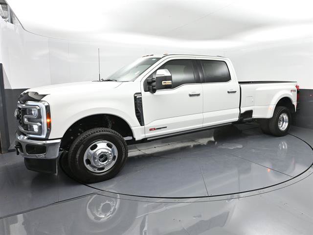 Certified 2025 Ford F350 King Ranch w/ Chrome Package AWD/4WD image 33
