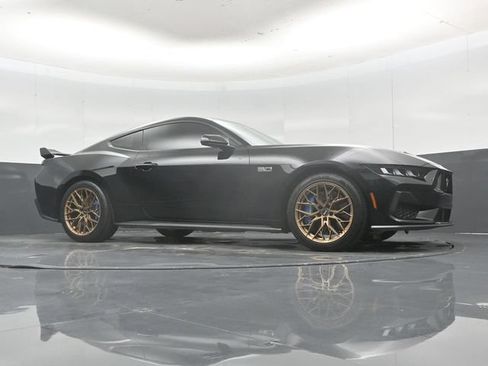 Used 2024 Ford Mustang GT Premium RWD image 41