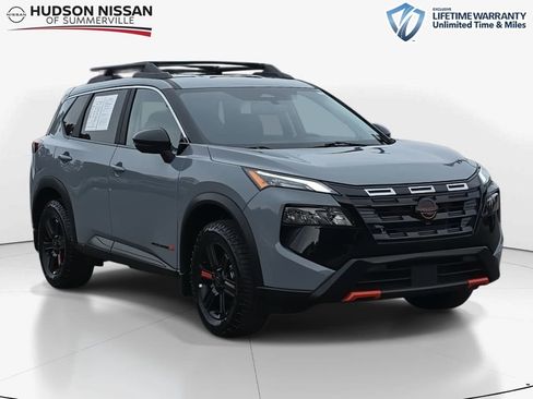 Used 2025 Nissan Rogue SV w/ Rock Creek Premium Package image 1