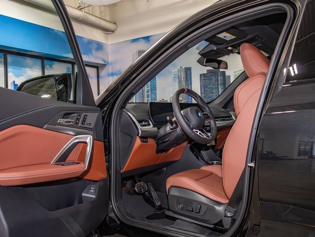 Used 2026 BMW X1 M35i AWD/4WD image 13