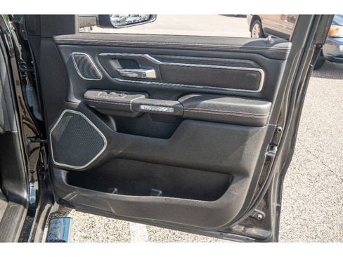 Used 2023 RAM 1500 Laramie AWD/4WD image 16