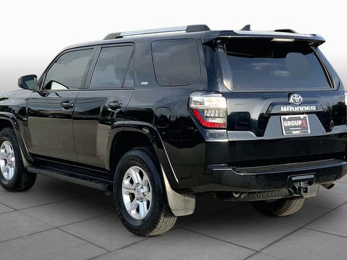 Used 2022 Toyota 4Runner SR5 AWD/4WD image 12