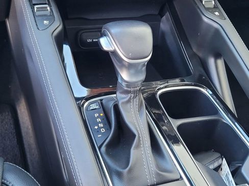 Used 2023 Kia Telluride EX w/ EX Captain's Chair Package AWD/4WD image 20