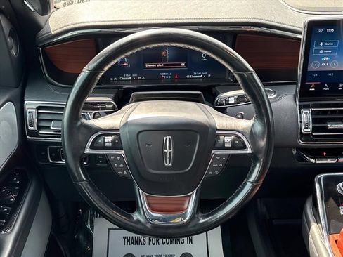 Used 2023 Lincoln Navigator L Reserve w/ Equipment Group 201A AWD/4WD image 23