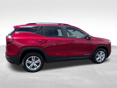 Certified 2023 GMC Terrain SLE w/ Driver Convenience Package FWD image 7