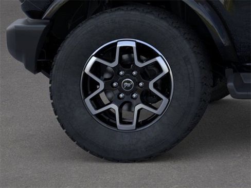 New 2025 Ford Bronco Outer Banks image 21