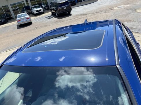 Used 2024 Toyota Camry XLE image 28