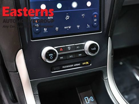 Used 2021 Ford Edge SEL w/ Convenience Package AWD/4WD image 21