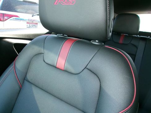 New 2026 Chevrolet Trax RS w/ Sunroof Package image 21