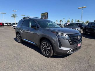 New 2026 Nissan Pathfinder Platinum w/ Cargo Package FWD 360° Tour