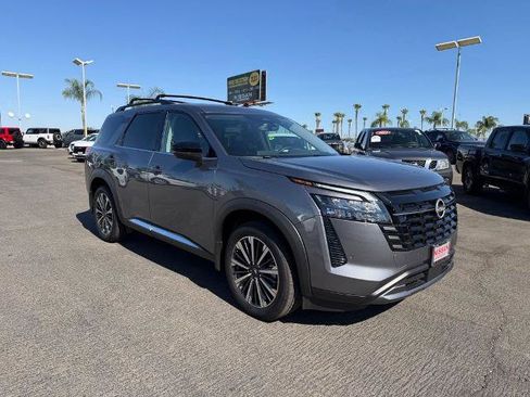 New 2026 Nissan Pathfinder Platinum w/ Cargo Package FWD image 1