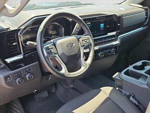 Certified 2025 Chevrolet Silverado 1500 LT Trail Boss AWD/4WD image 13