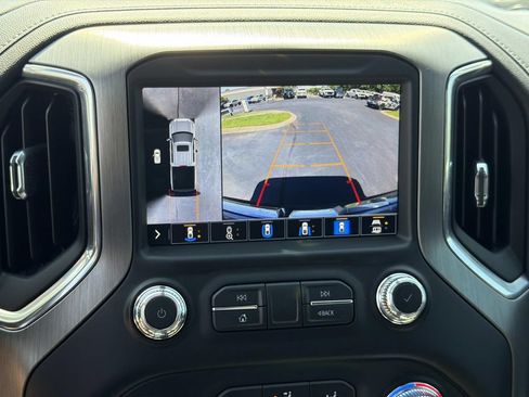 Used 2021 GMC Sierra 1500 Denali w/ Denali Ultimate Package AWD/4WD image 33