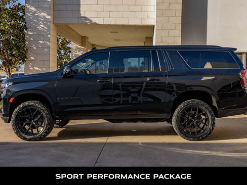 Used 2023 Chevrolet Suburban RST w/ Sport Performance Package image 6