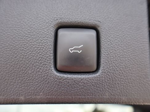 Used 2024 Ford Escape ST-Line w/ Tech Pack #1 AWD/4WD image 24