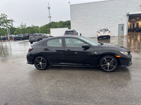 Used 2021 Honda Civic Sport image 4