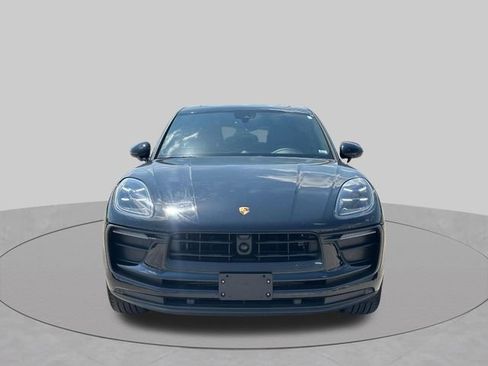 Used 2024 Porsche Macan AWD/4WD image 11
