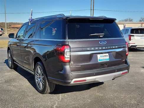 Used 2022 Ford Expedition Max Platinum image 3