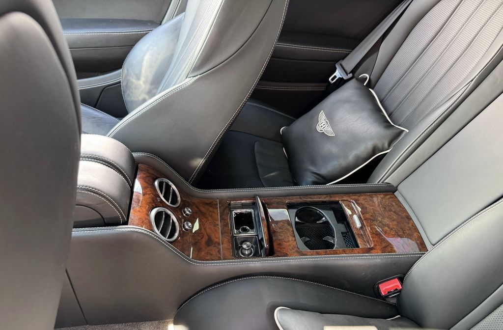 Used 2012 Bentley Continental GT AWD/4WD image 33