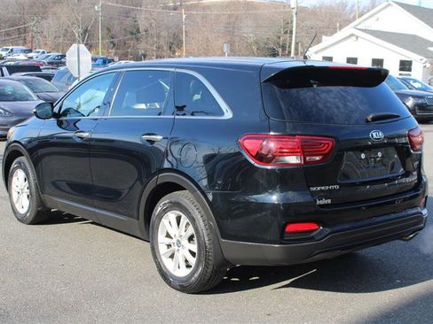Used 2019 Kia Sorento L image 6