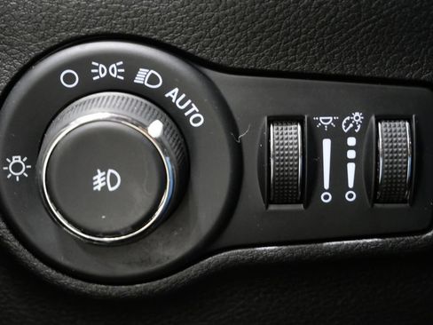 Used 2024 Jeep Compass Limited AWD/4WD image 14