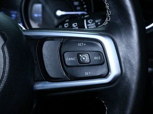 Used 2022 Jeep Wrangler Unlimited Sahara w/ Cold Weather Group image 23