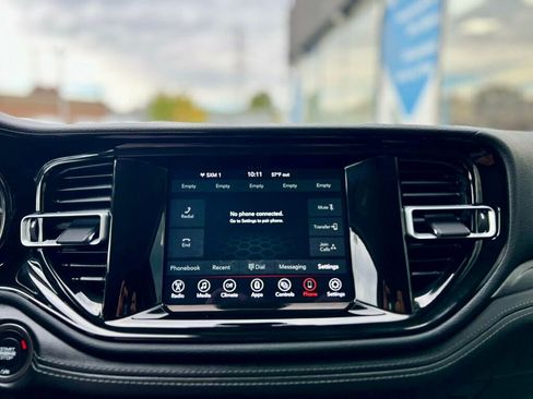 Used 2022 Dodge Durango SXT image 22